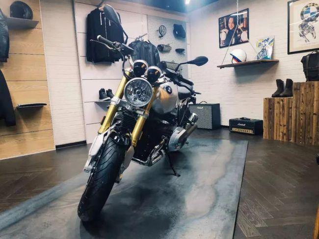 【资讯】宝马新摩托车零售方式 打造骑士生活体验空间